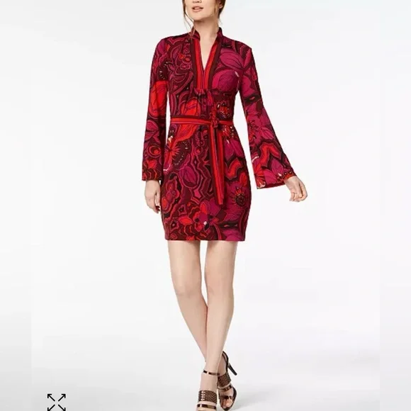 Trina Turk Joni Printed Bell Sleeve Dress Medium - Picture 2 of 9